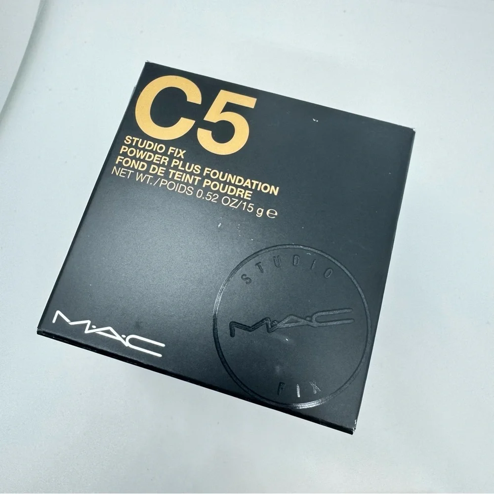 C5 Mac Studio Fix Powder Plus Foundation Peach Beige Brand New in Box Authentic